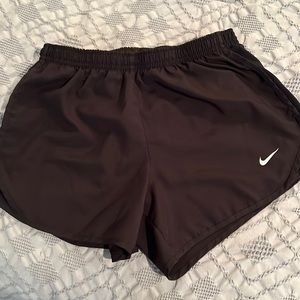 Nike DRI—FIT BLACK SHORTS